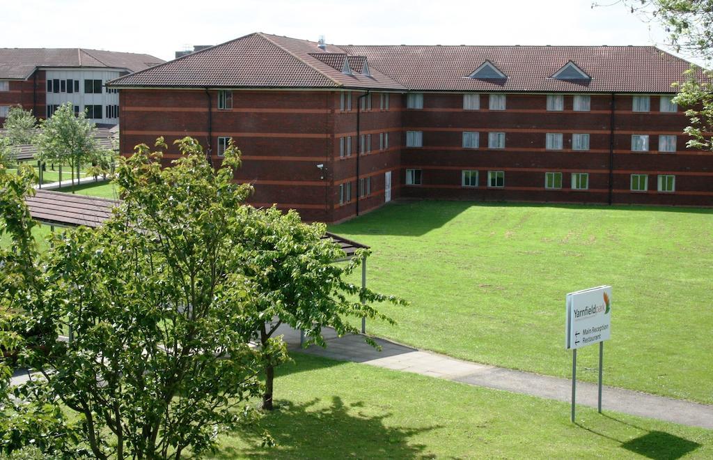 Yarnfield Park Training And Conference Centre Hotell Stone  Eksteriør bilde