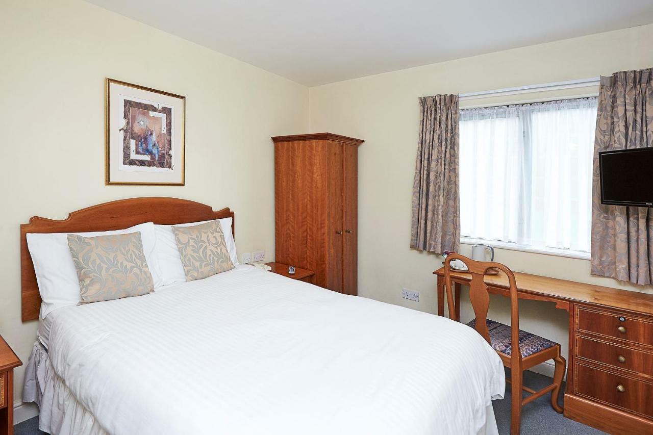 Yarnfield Park Training And Conference Centre Hotell Stone  Eksteriør bilde